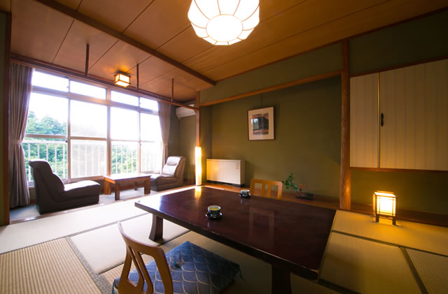 Japanese-style room